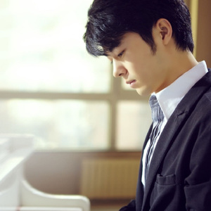 欧美黑人吊丝性爱啪啪啪两根
